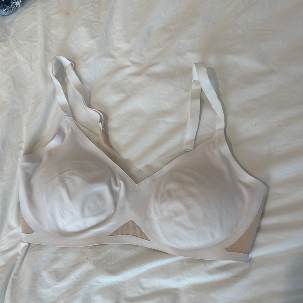 Honeylove Seamless White Bra